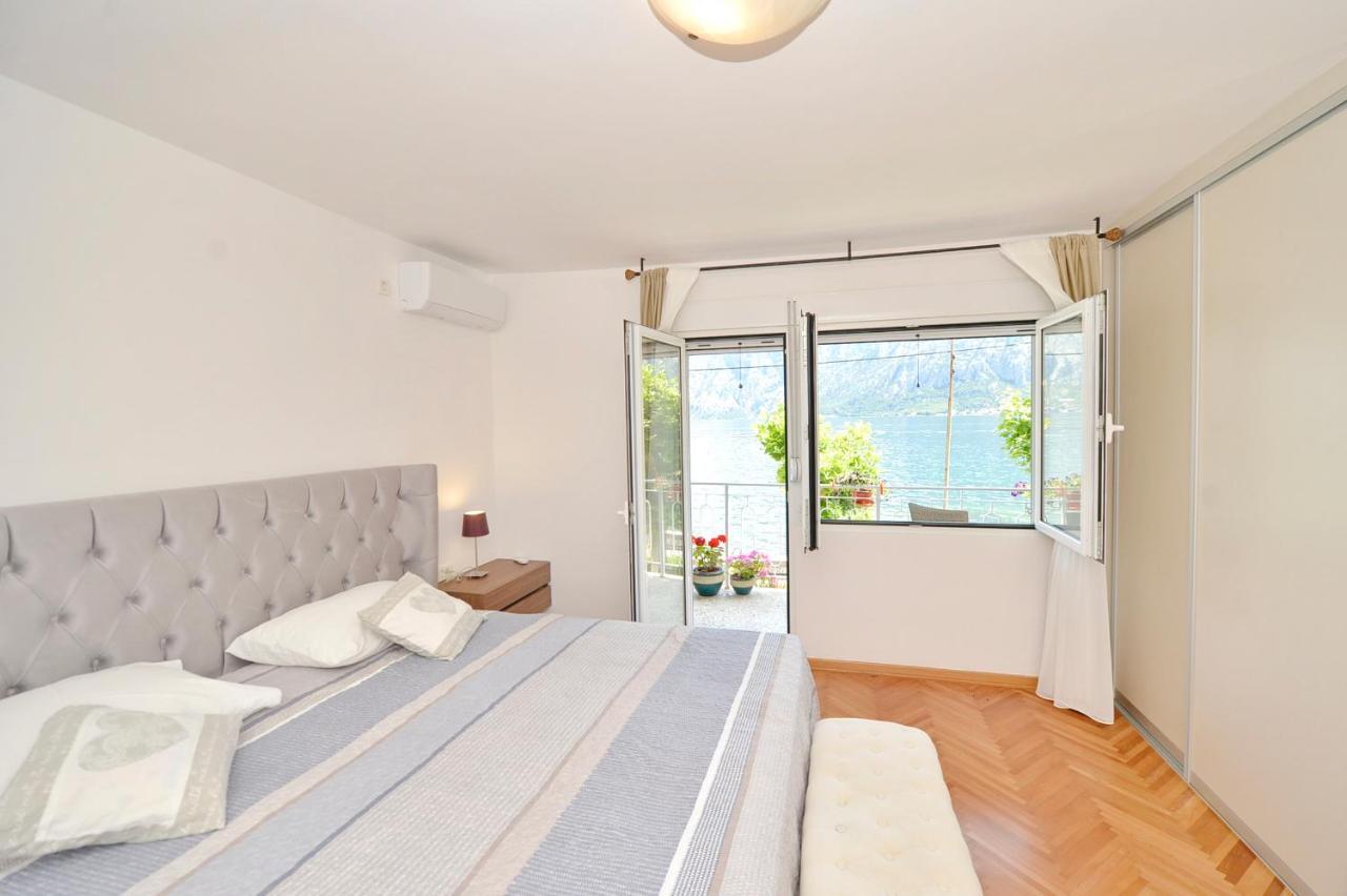 Apartments Ivanovic Котор Екстериор снимка