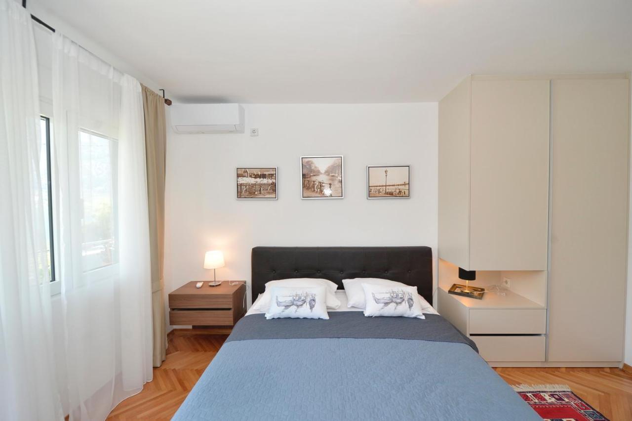 Apartments Ivanovic Котор Екстериор снимка