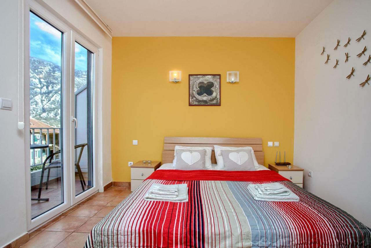 Apartments Ivanovic Котор Екстериор снимка